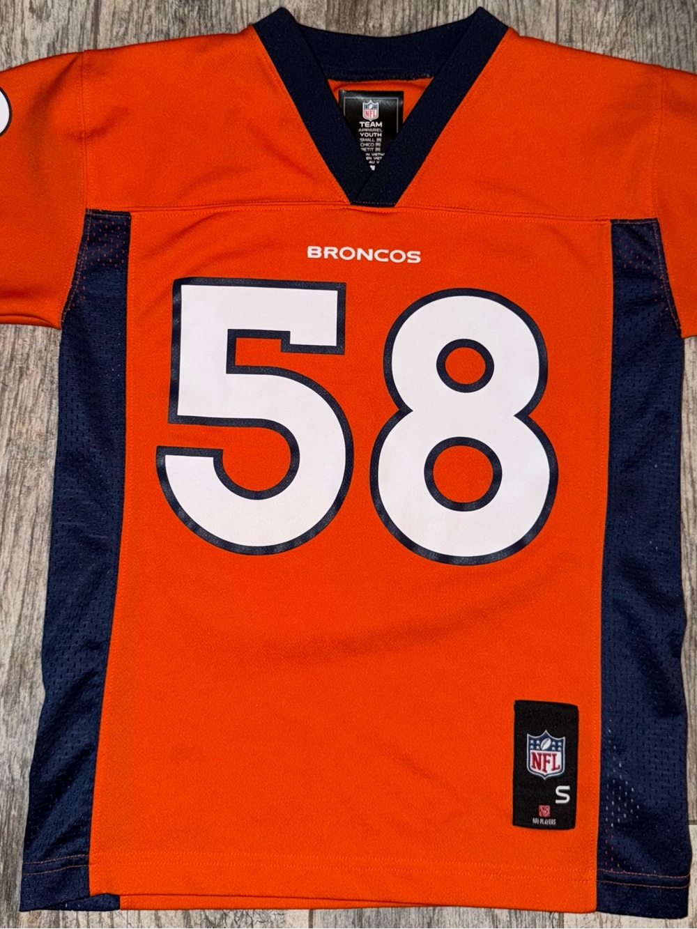 Denver Broncos Von Miller #58 Youth Jersey Size Small 8